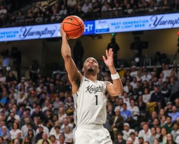 UCF faces Oklahoma St. Louis trying to bounce back from a disappointing loss. UCF faces Oklahoma St. Louis trying to bounce back from a disappointing loss.