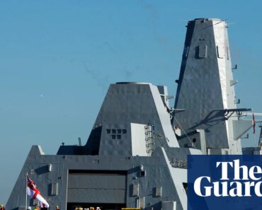 UK considers sending Royal Navy destroyer to Cyprus | War between the United States and Israel against Iran