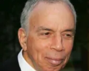 UK government imposes export ban on Hodgkin’s works