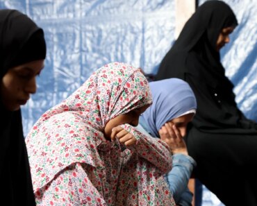 UK media biased against Muslims, says group that analyzed 40,000 articles | Islamophobia news