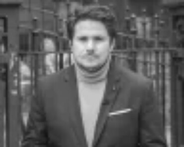 US job market stalls, unemployment rate rises ahead of Fed decision | Business and financial news