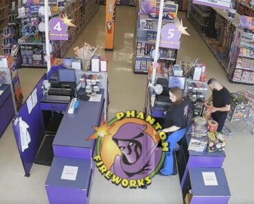 Video shows Michigan synagogue attack suspect buying fireworks Video shows Michigan synagogue attack suspect buying fireworks