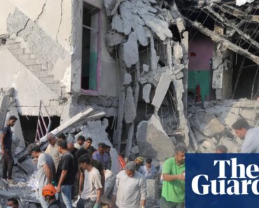 Video shows the impact of a US Tomahawk missile next to a bombed Iranian school | Iran