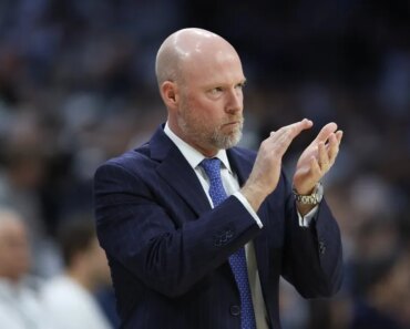 Villanova rode a second-half surge past DePaul.