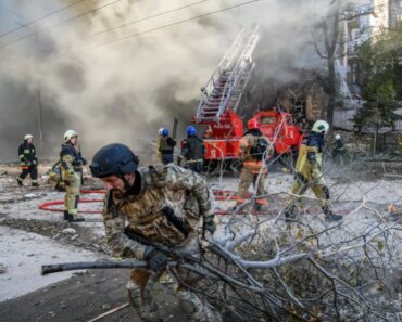 ‘We know the Shaheds’: Ukraine touts its drone experience in US-Israel-Iran war | Russia-Ukraine War News ‘We know the Shaheds’: Ukraine touts its drone experience in US-Israel-Iran war | Russia-Ukraine War News