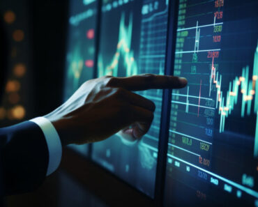 What makes Trading Web Markets (TW) an attractive investment?