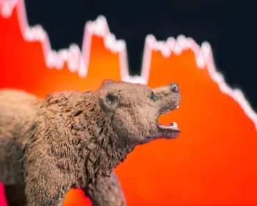 Worried about a stock market crash? This 1 move will make or break your portfolio right now.