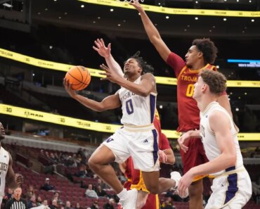 Zoom Diallo follows Washington in a double OT win over USC.